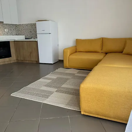 Lulu Suites * Golem (Tirana)