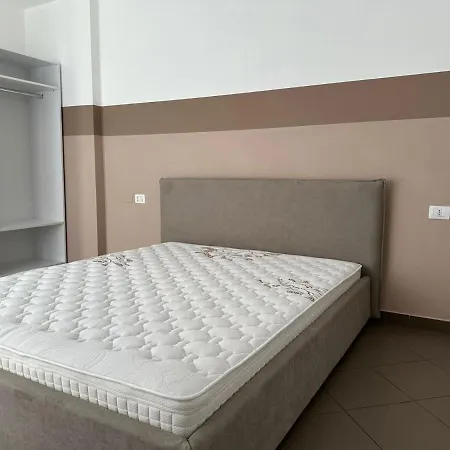 Lulu Suites Apartment